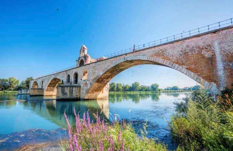 Intramuros Rare T2 Paisible Avec Terrasse Privée Et Climatisation Avignon