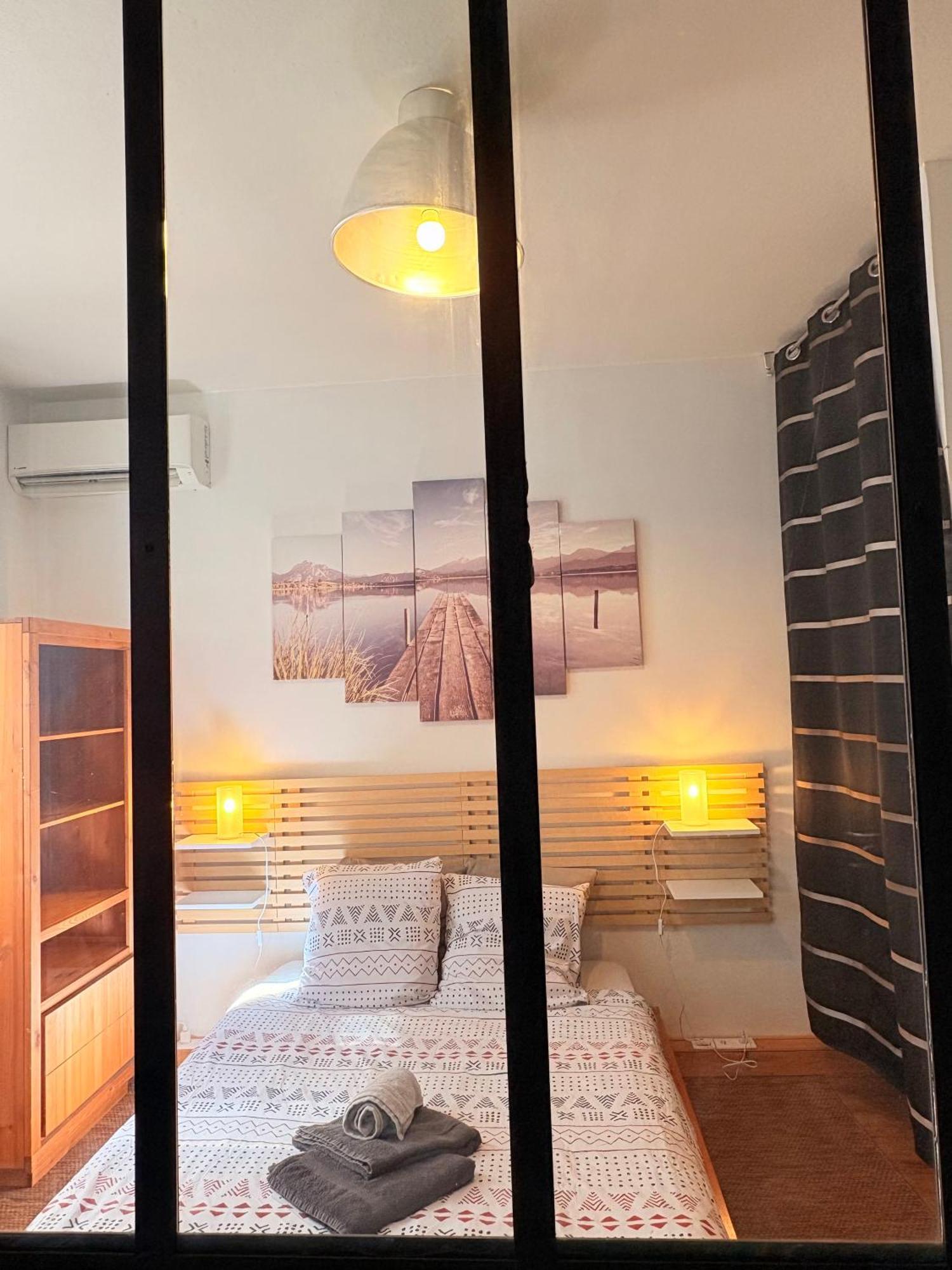 Intramuros Rare T2 Paisible Avec Terrasse Privée Et Climatisation * Avignon